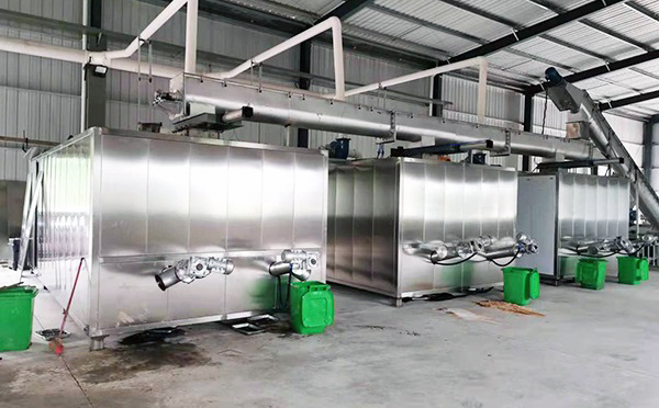 大型食堂厨余男女日皮视频