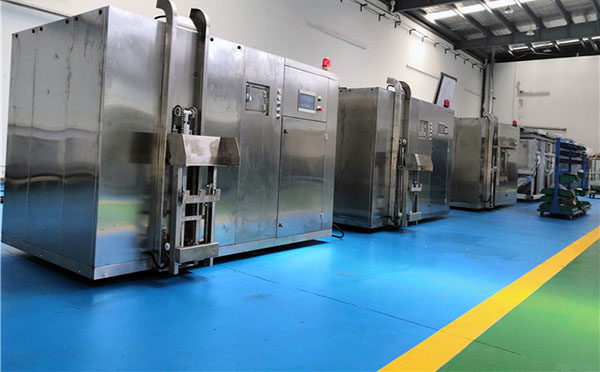 城市生活男女日皮视频设备